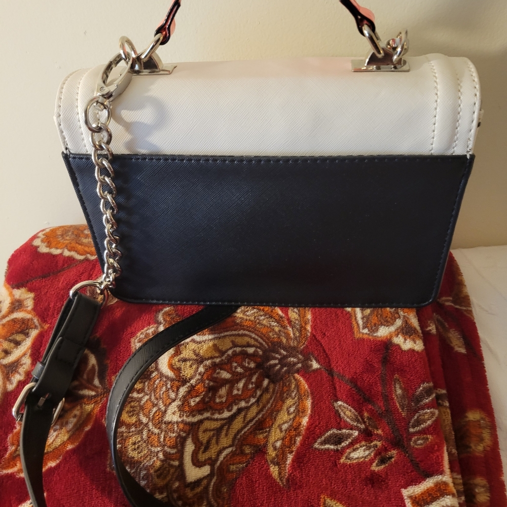 Betsey Johnson Chic White and Black Handbag with Love Accent - Picture 3 of 10